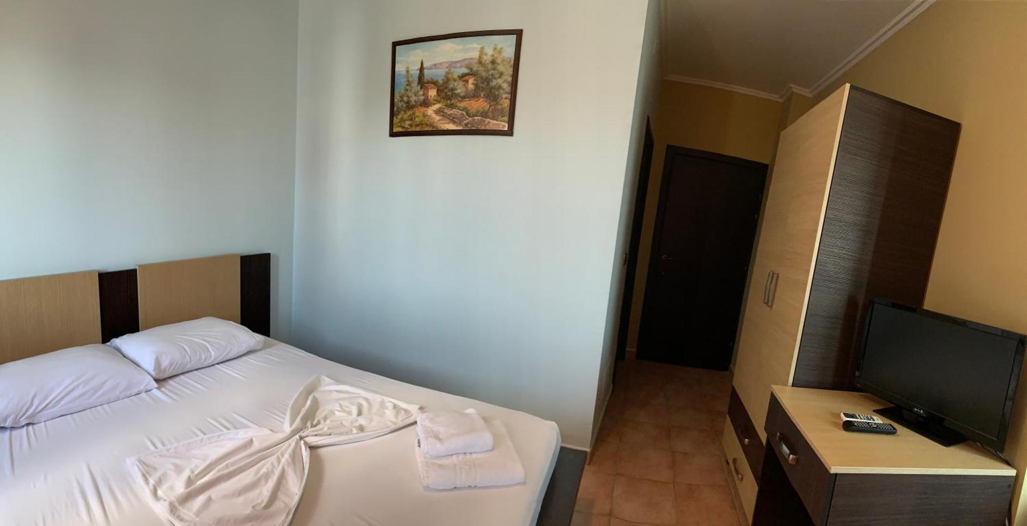 סרנדה Hotel Dodona מראה חיצוני תמונה