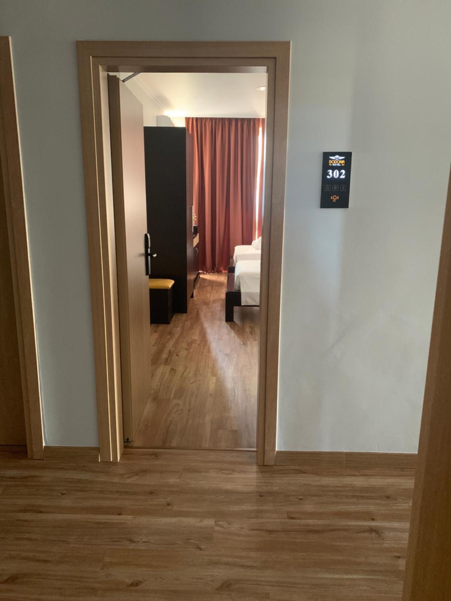 סרנדה Hotel Dodona מראה חיצוני תמונה
