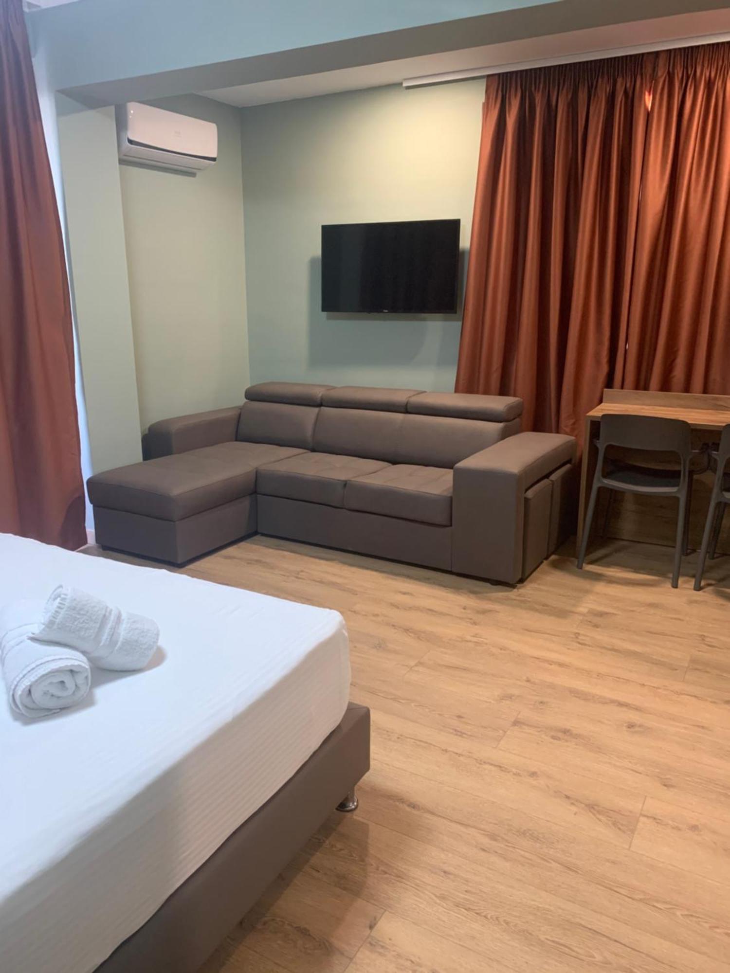 סרנדה Hotel Dodona מראה חיצוני תמונה