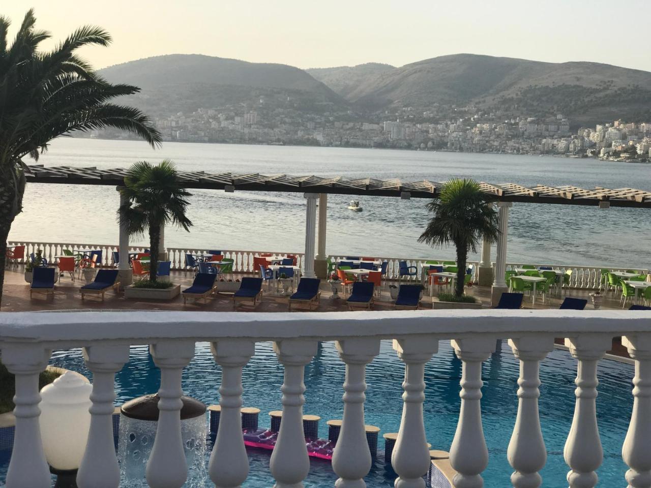 סרנדה Hotel Dodona מראה חיצוני תמונה