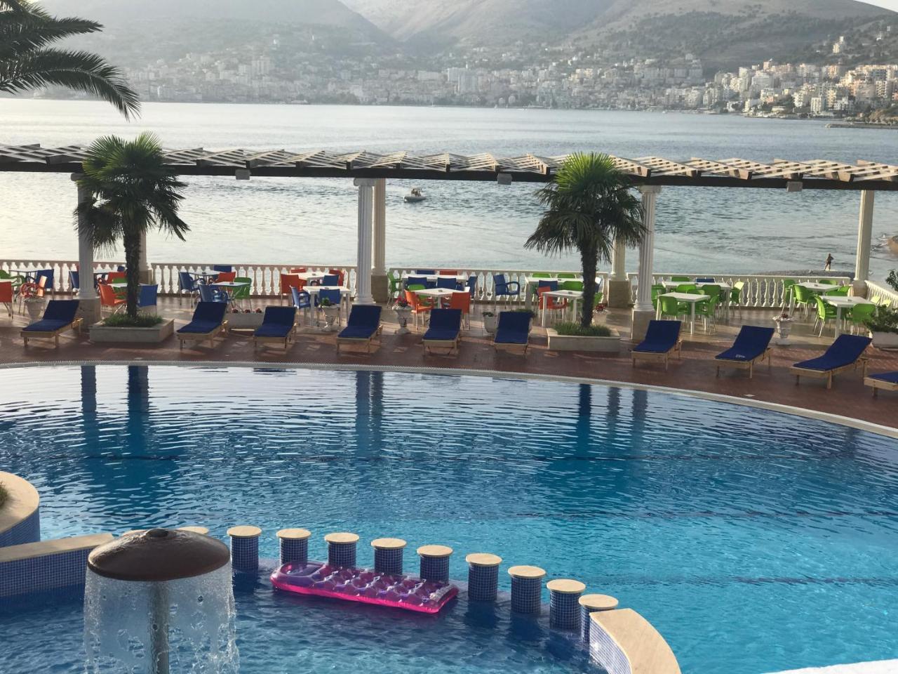 סרנדה Hotel Dodona מראה חיצוני תמונה
